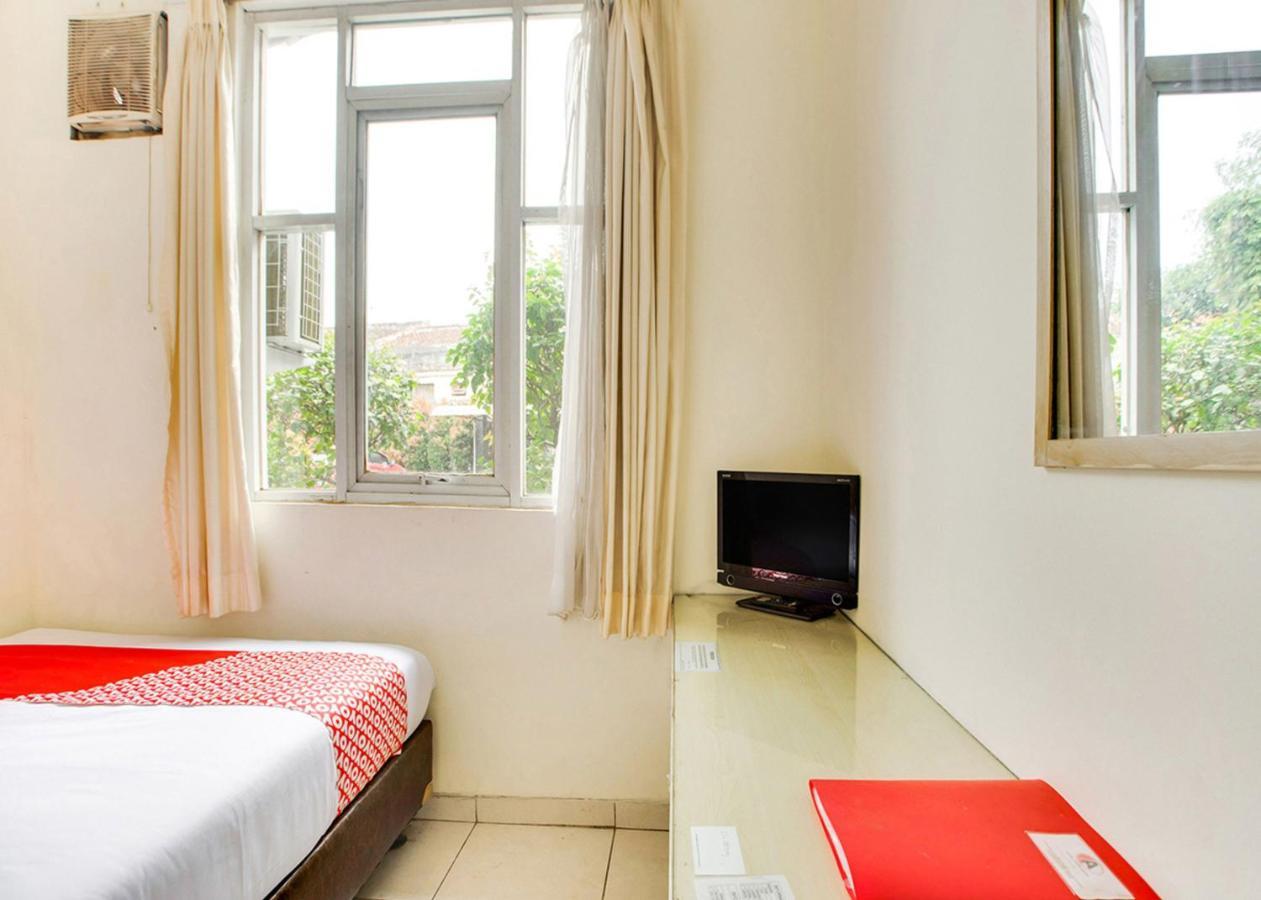 Oyo 2554 Hotel Arimbi Lama Dewi Sartika Bandung Exteriér fotografie